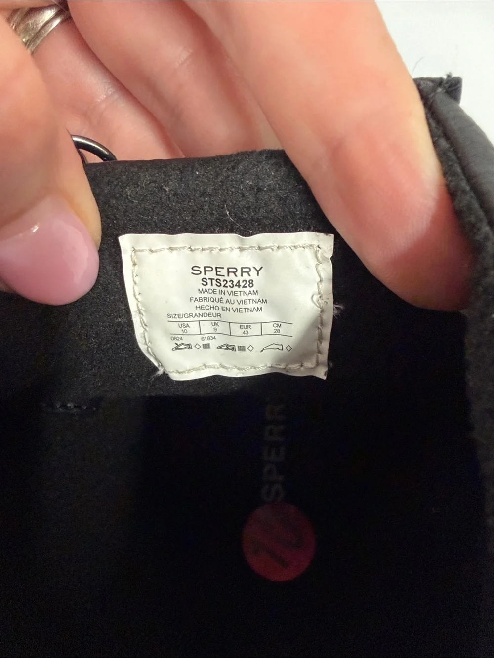 Sperry questions leave